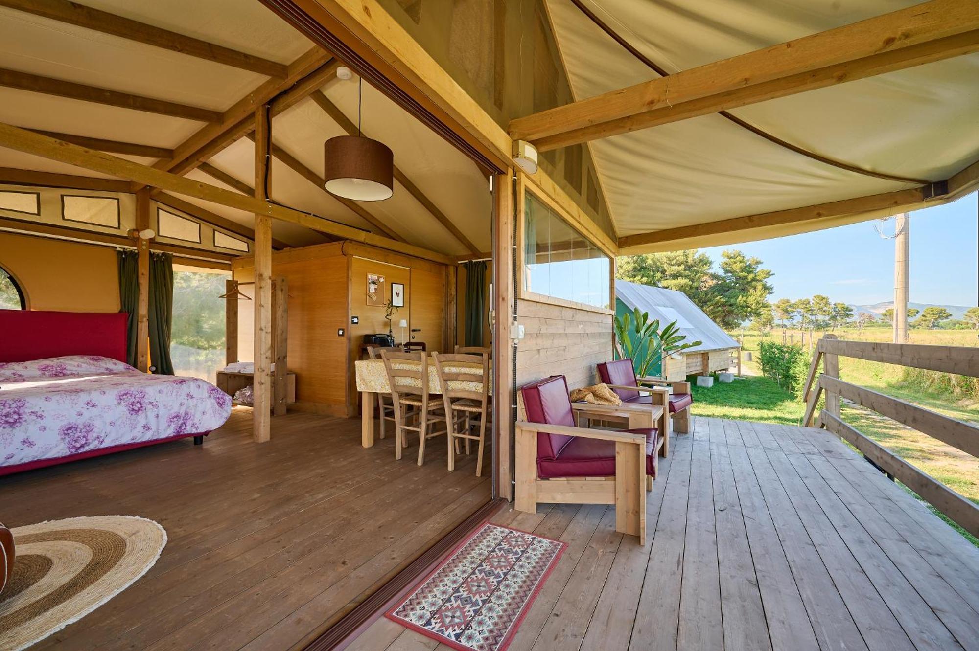 Suite Glamping Vicino Al Mare Пьомбино Экстерьер фото