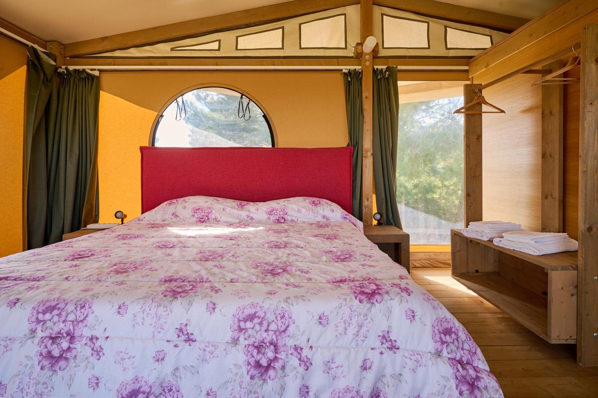 Suite Glamping Vicino Al Mare Пьомбино Экстерьер фото