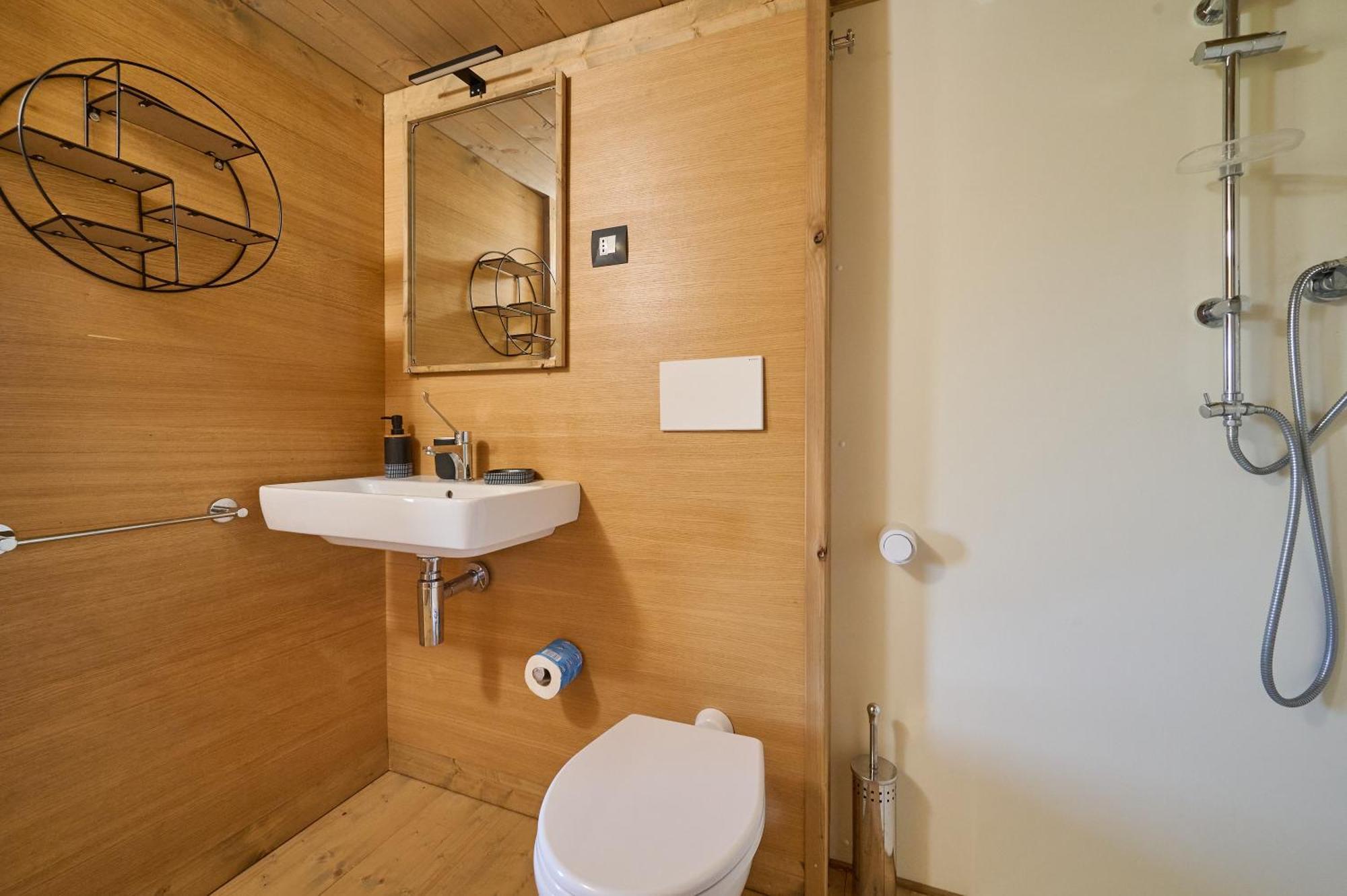 Suite Glamping Vicino Al Mare Пьомбино Экстерьер фото